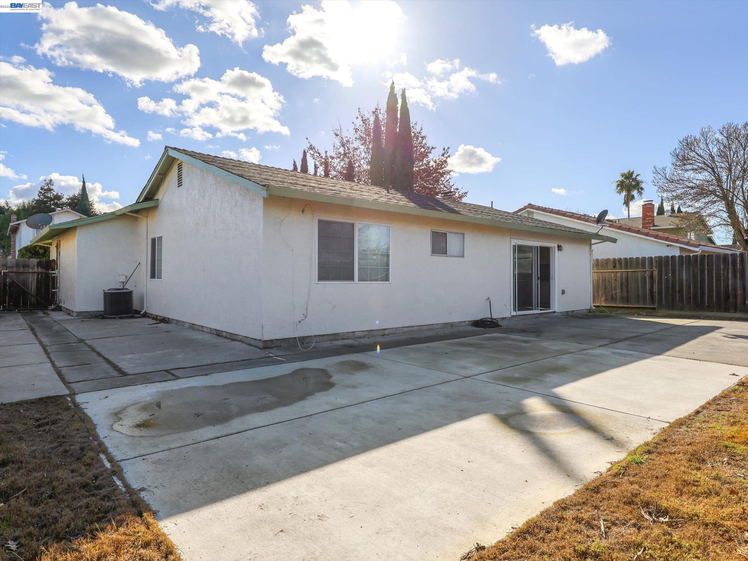 3432 Danielle Place Bay Point, CA 94565 - Photo 31 of 36