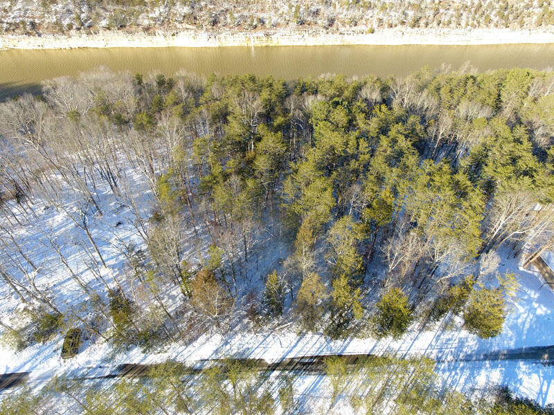 10-11 Echo Point Road Bronston, KY 42518 - Photo 7 of 14 DJI_0032001