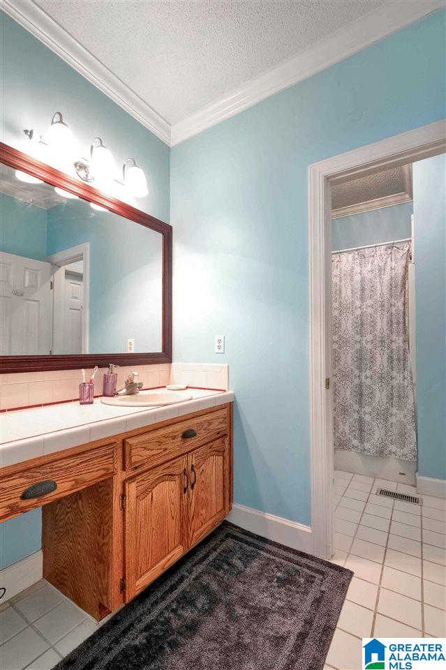 151 Huntington Trace Anniston, AL 36207 - Photo 19 of 33