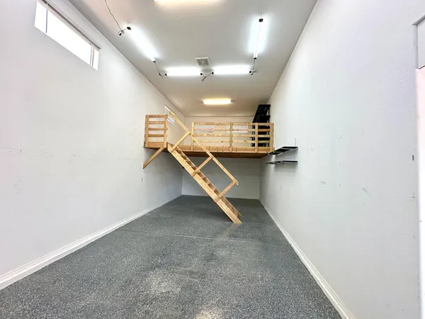 a view of entryway