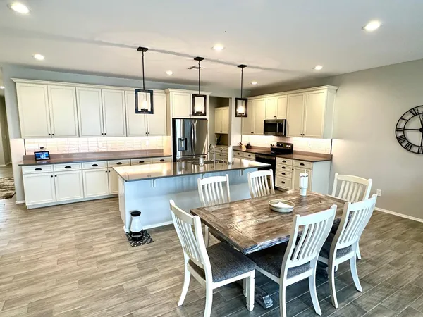$2,295 | 2054 East Entoro Drive, Casa Grande, AZ 85122