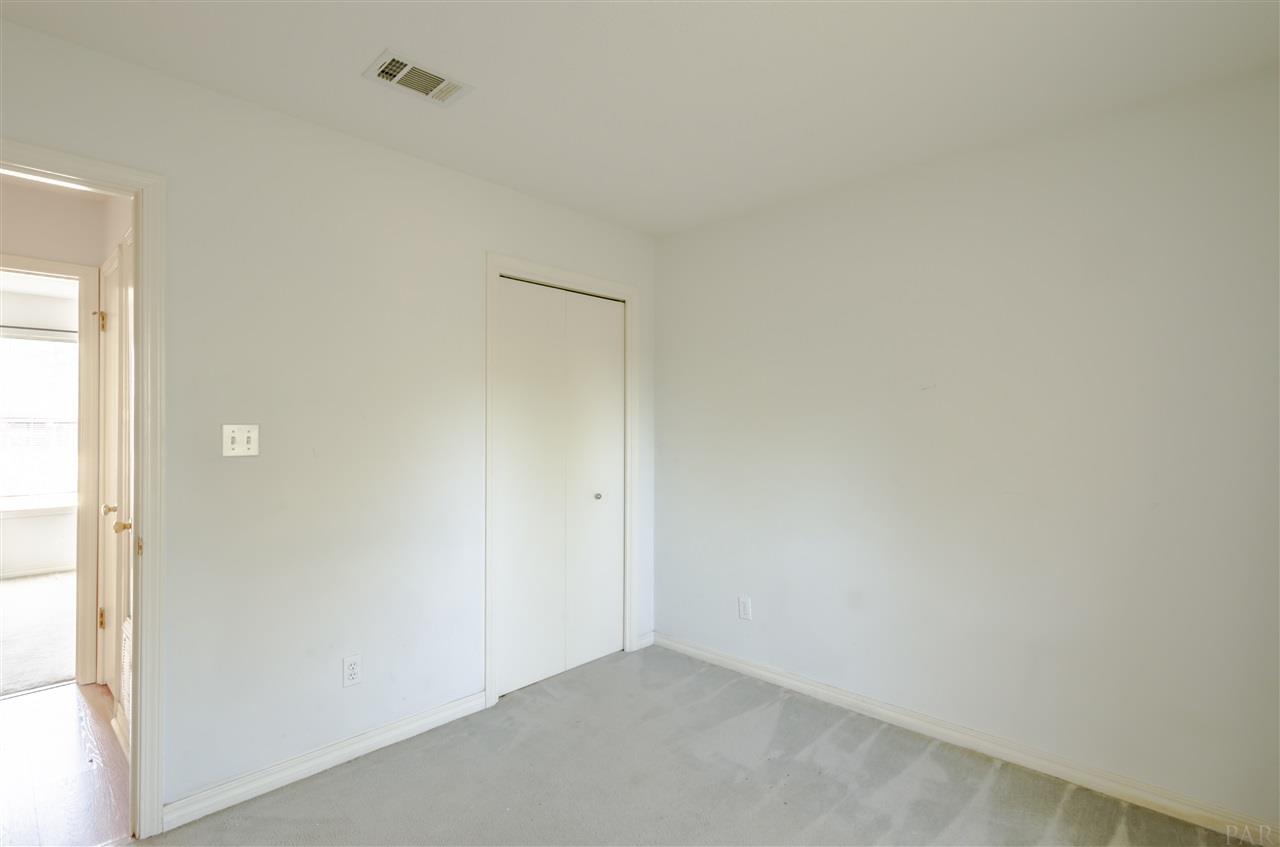 5240 Crowson Road Pensacola, FL 32526 - Photo 21 of 30 Gallery Image 21