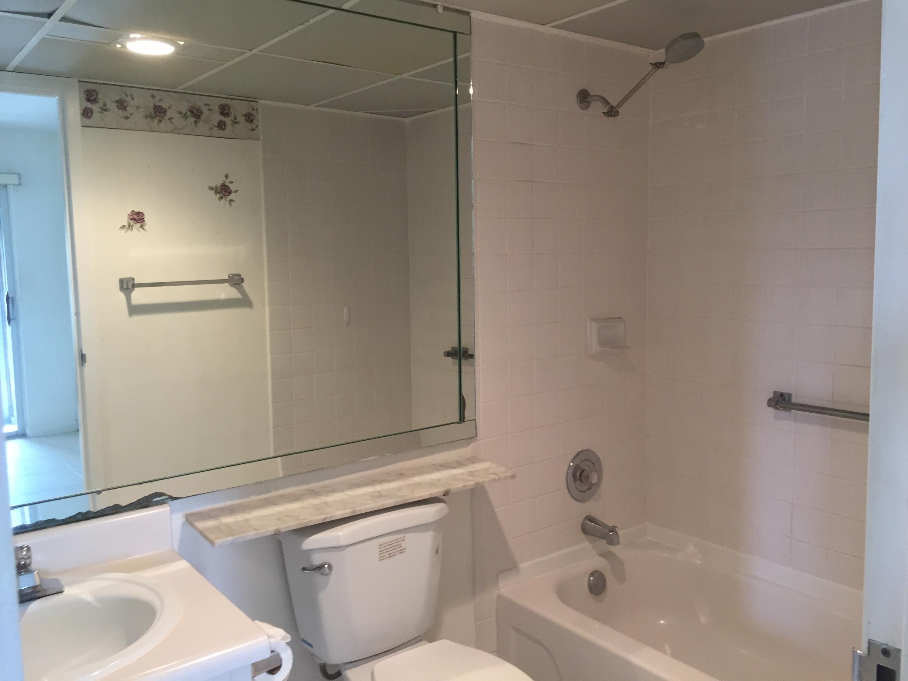 482 Brittany K Delray Beach, FL 33446 - Photo 16 of 30 master bathroom