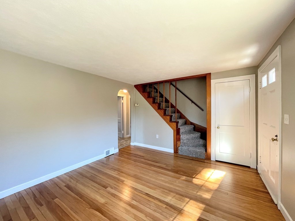 24 Senna Road Fitchburg, MA 01420 - Photo 7 of 16 Gallery Image 7