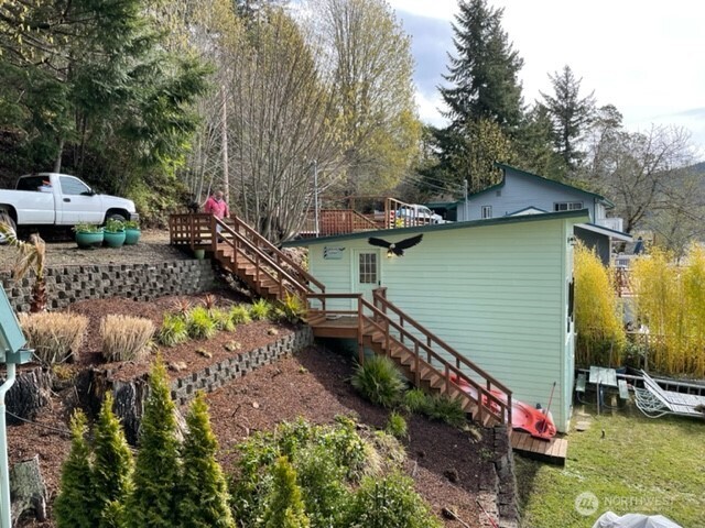 2105 Summit Lake Shore Road Northwest Olympia, WA 98502 - Photo 2 of 13 Gallery Image 2