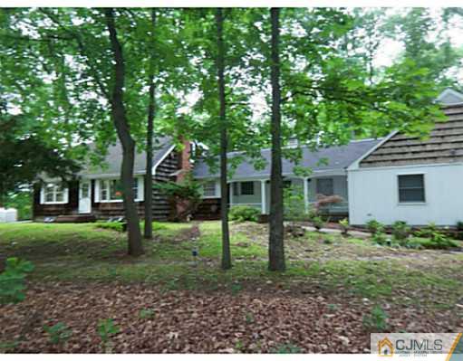 689 Canal Road Somerset, NJ 08873 - Photo 1 of 22 Gallery Image 1