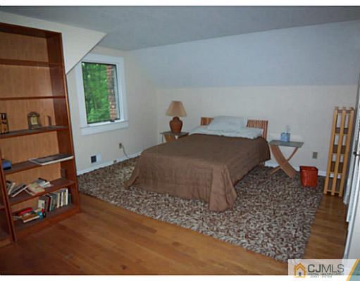 689 Canal Road Somerset, NJ 08873 - Photo 13 of 22 Gallery Image 13