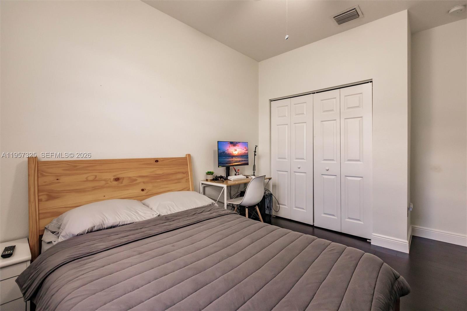 17063 Southwest 91st Street Miami, FL 33196 - Photo 32 of 47