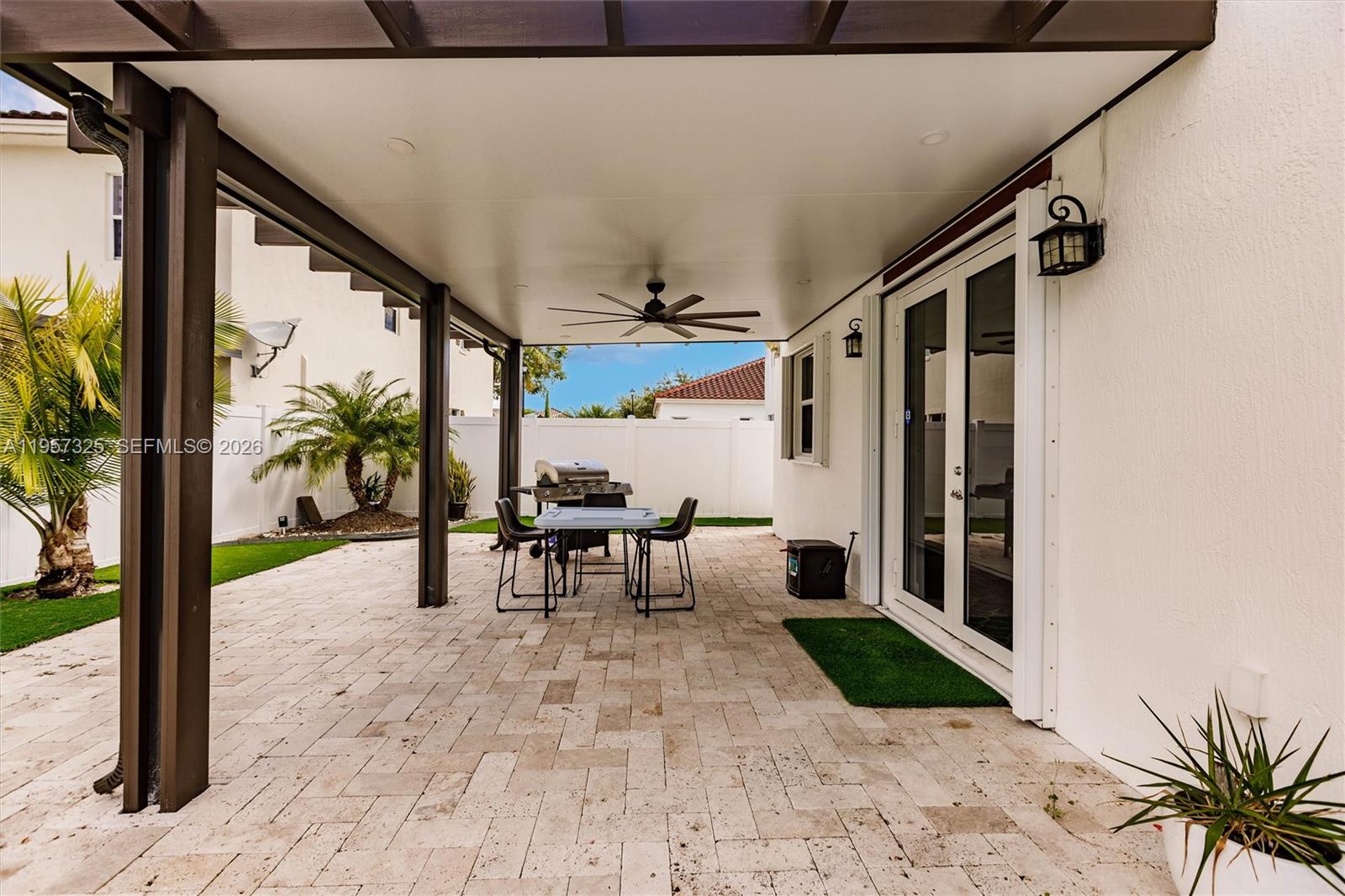 17063 Southwest 91st Street Miami, FL 33196 - Photo 36 of 47