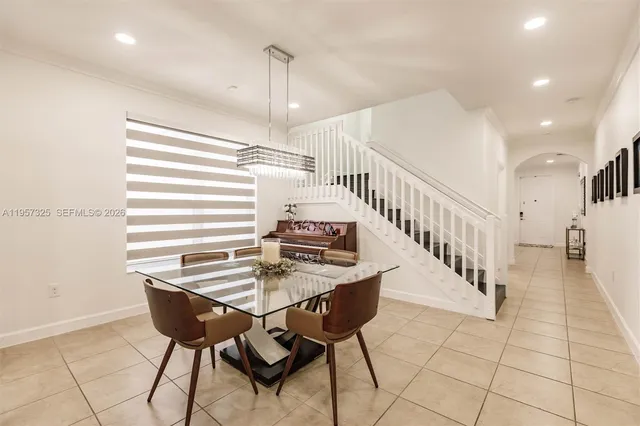 $979,000 | 17063 Southwest 91st Street, Miami, FL 33196