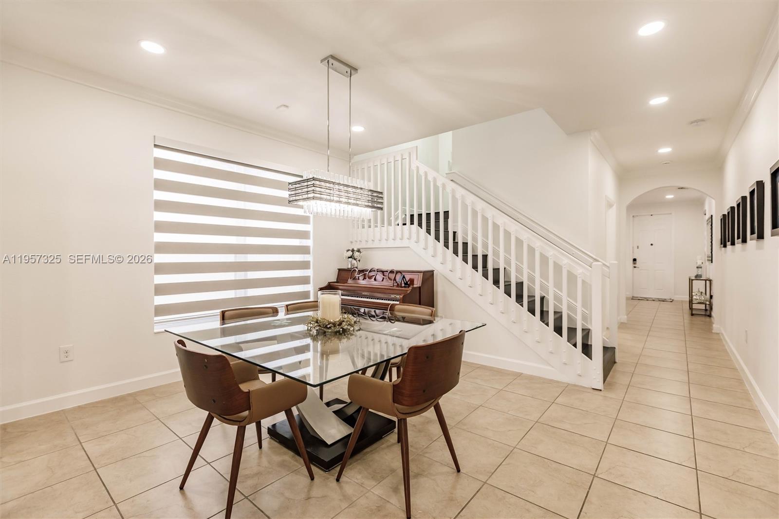 17063 Southwest 91st Street Miami, FL 33196 - Photo 7 of 47