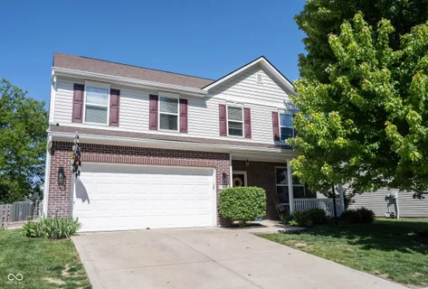 $339,900 | 18911 Big Cir Drive, Noblesville, IN 46062