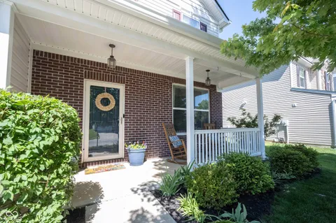 $339,900 | 18911 Big Cir Drive, Noblesville, IN 46062