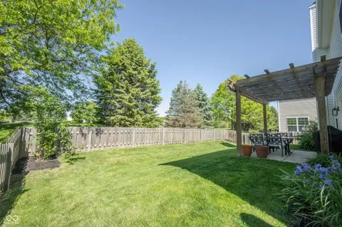 $339,900 | 18911 Big Cir Drive, Noblesville, IN 46062