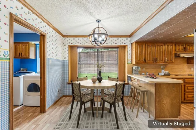 $438,500 | 1712 Woodcreek Drive, Richardson, TX 75082