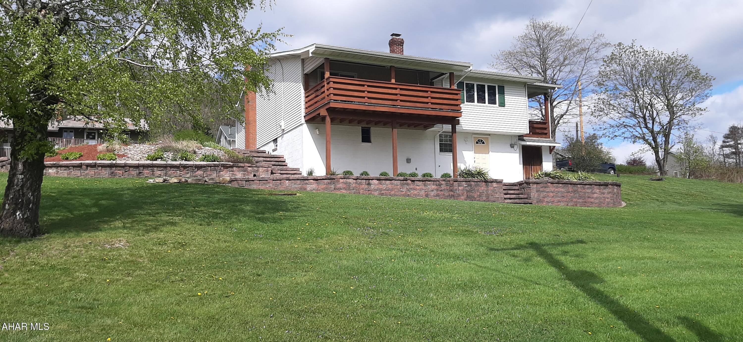 159 Walnut Street Ashville, PA 16613 - Photo 4 of 61