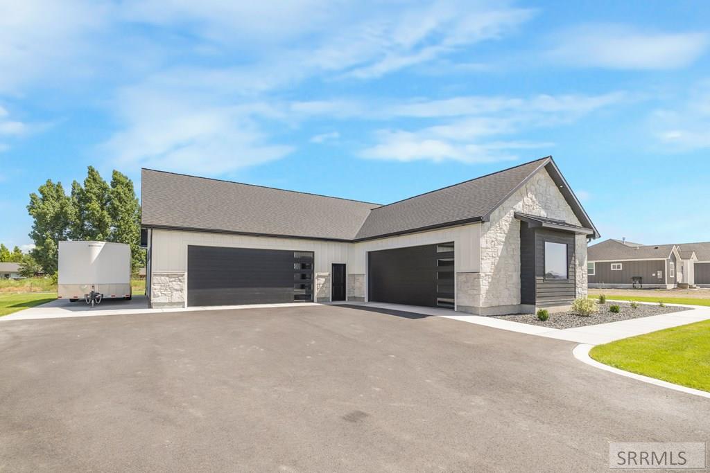 4109 East 218 North Rigby, ID 83442 - Photo 5 of 63 4 Car