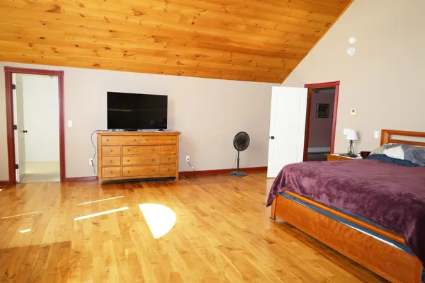 $640,000 | 1235 Rogers Hill Road, Newbury, VT 05033