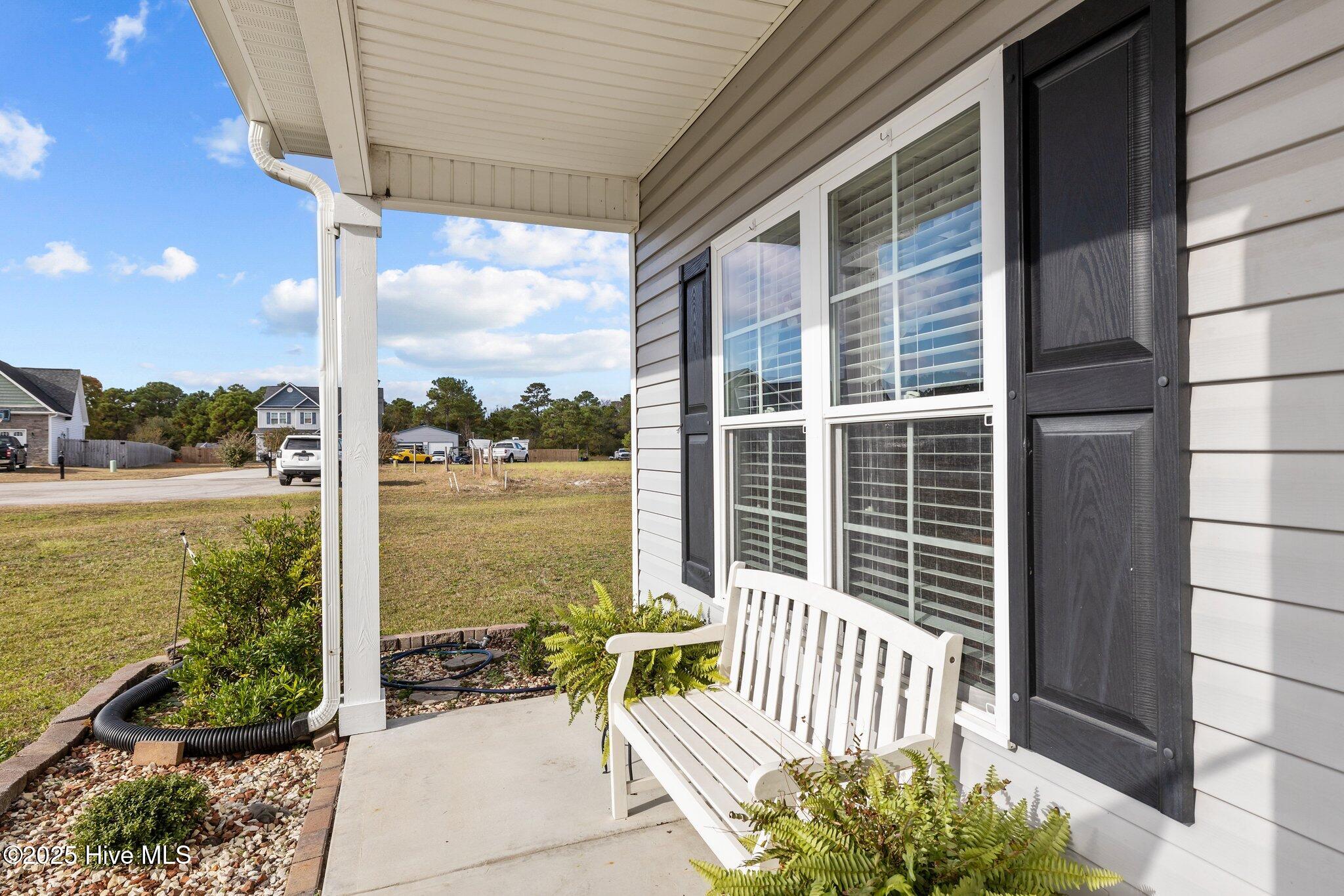 404 Inverness Drive Hubert, NC 28539 - Photo 5 of 54 41-web-or-mls-1S3A8360
