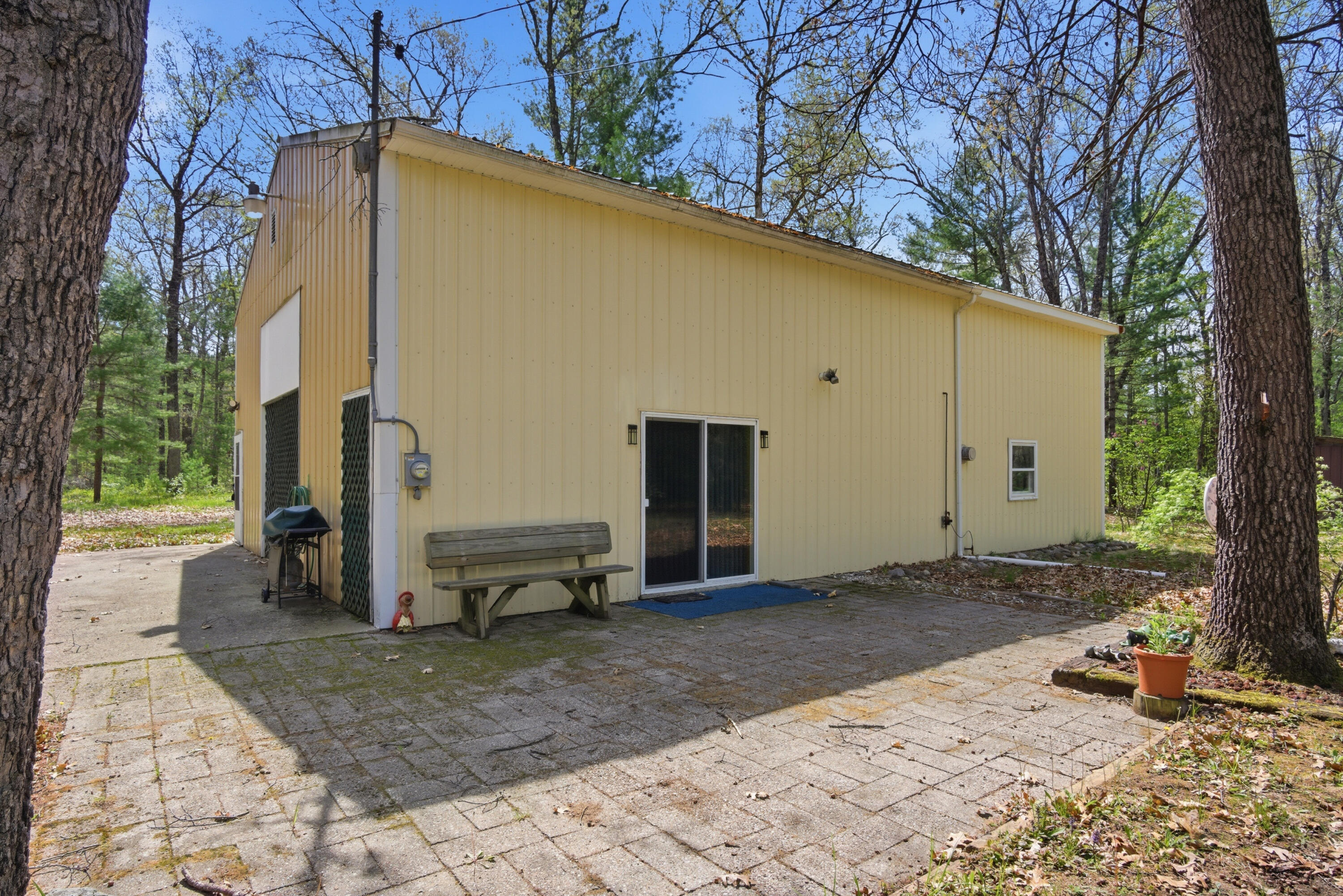 337 South Taylor Road Branch, MI 49402 - Photo 26 of 39 DSC01376