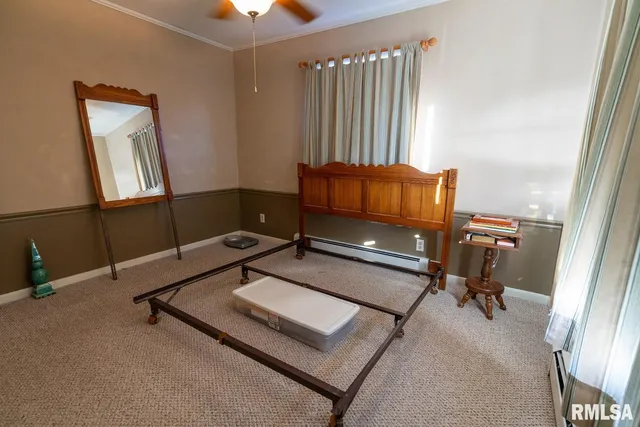 $114,000 | 127 West Homer Avenue, Harrisburg, IL 62946