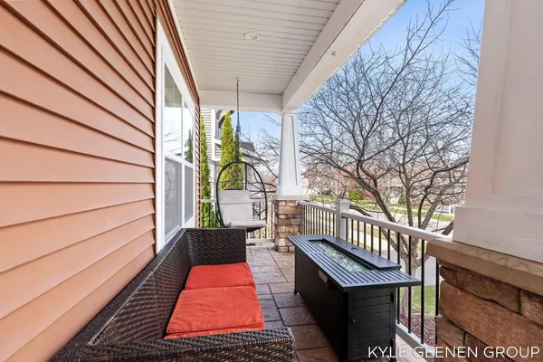 $649,900 | 564 Blackstone Street, Holland, MI 49423