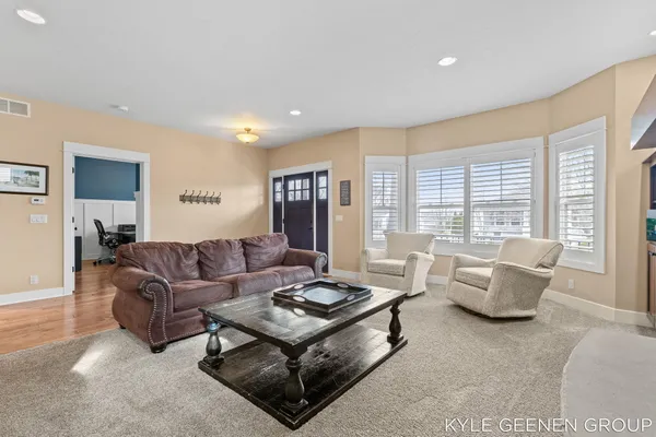 $649,900 | 564 Blackstone Street, Holland, MI 49423