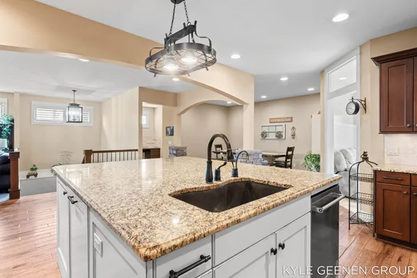 $649,900 | 564 Blackstone Street, Holland, MI 49423