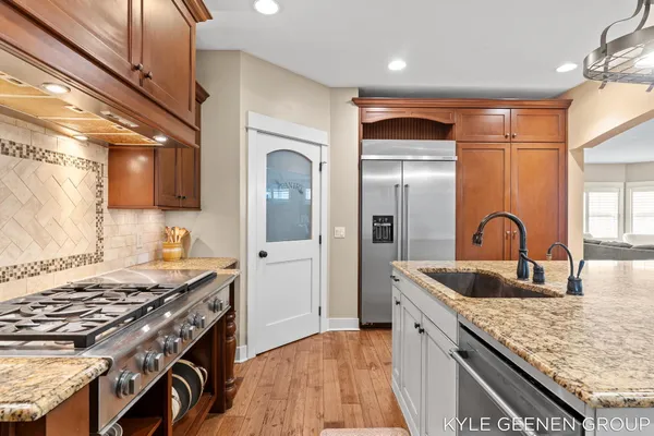 $649,900 | 564 Blackstone Street, Holland, MI 49423