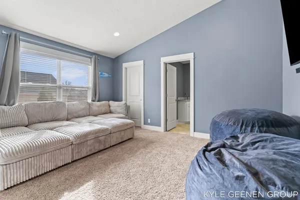 $649,900 | 564 Blackstone Street, Holland, MI 49423