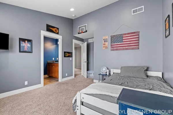 $649,900 | 564 Blackstone Street, Holland, MI 49423