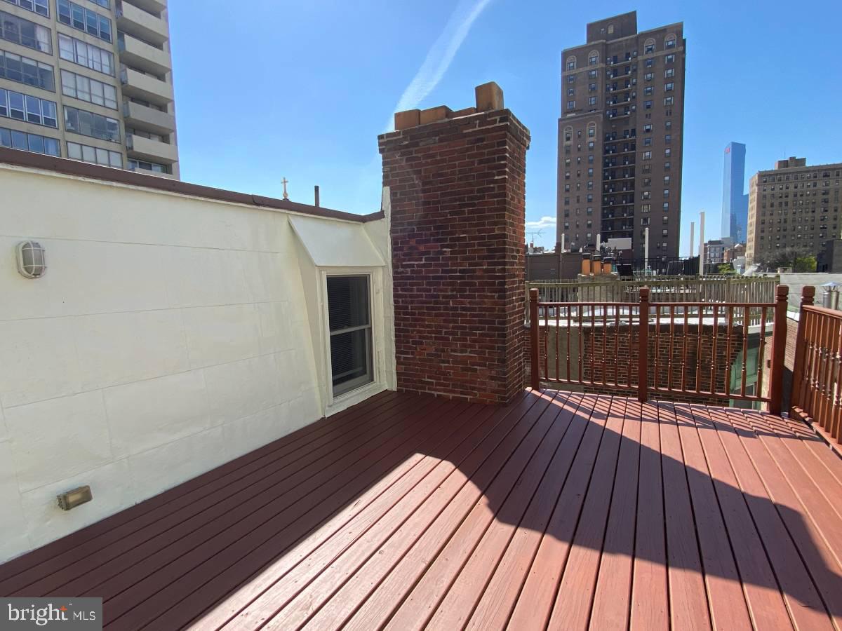1949 Locust Street, Unit 4 Philadelphia, PA 19103 - Photo 3 of 10