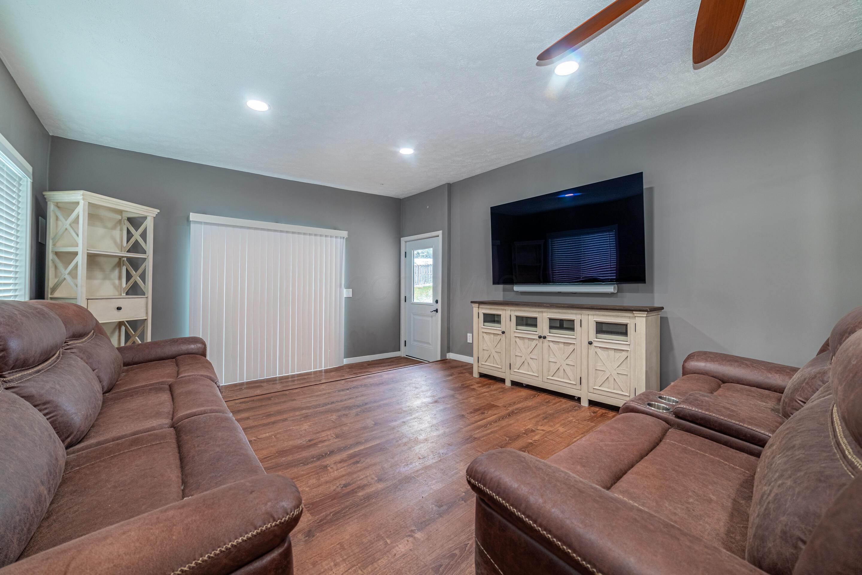4454 Flowers Road Mansfield, OH 44903 - Photo 9 of 38 IMG-25