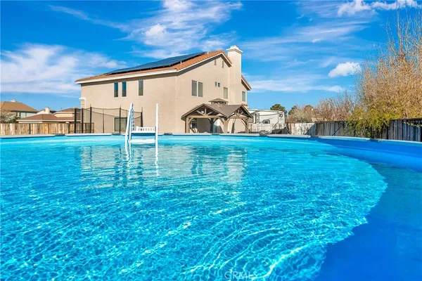 $569,900 | 44241 Tahoe Way, Lancaster, CA 93536