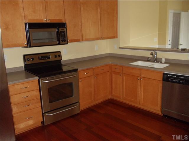 3811 Lunceston Way, Unit 305 Raleigh, NC 27613 - Photo 11 of 25 Kitchen (b)