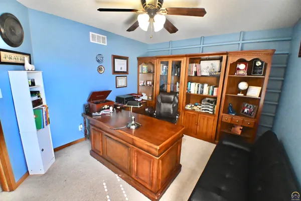 $370,000 | 2522 Southwest Windermere Court, Topeka, KS 66614