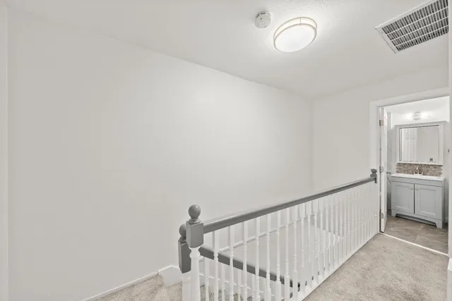 $234,999 | 5696 Hillsdale Boulevard, Sacramento, CA 95842