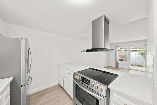 $234,999 | 5696 Hillsdale Boulevard, Sacramento, CA 95842