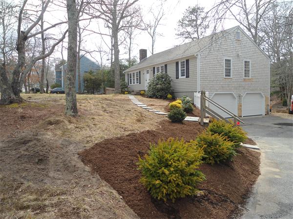 237 5 Corners Road Barnstable, MA 02632 - Photo 1 of 11 Gallery Image 1