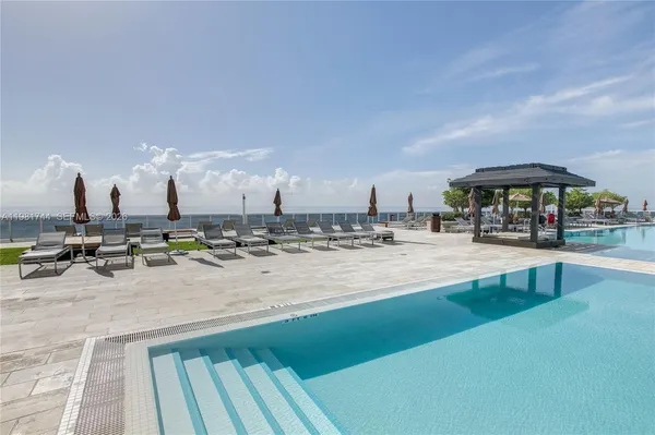 a view of building with outdoor space