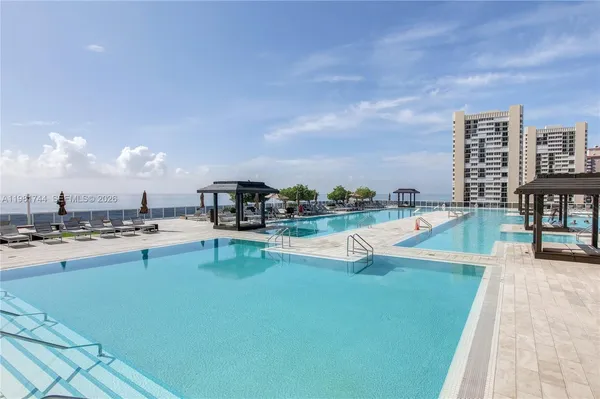 $9,500 | 1830 South Ocean Drive, Unit 2903, Hallandale Beach, FL 33009