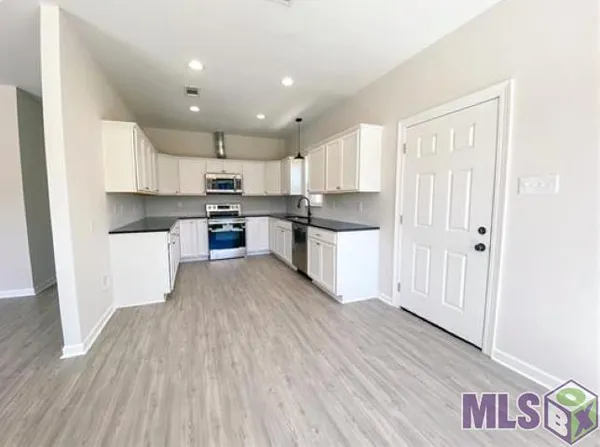 $480,000 | 1636-1638 Cottondale Drive, Baton Rouge, LA 70815