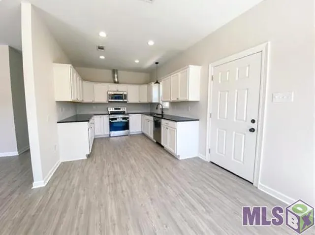 $480,000 | 1636-1638 Cottondale Drive, Baton Rouge, LA 70815