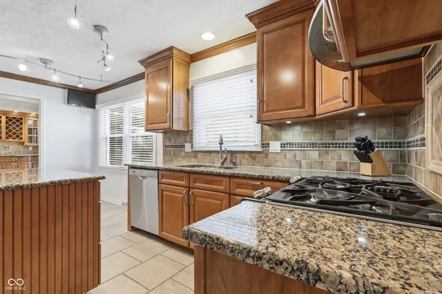 $540,000 | 415 Oxford Drive, Noblesville, IN 46062