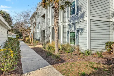 $339,975 | 1300 Park W Boulevard, Unit 824, Mount Pleasant, SC 29466