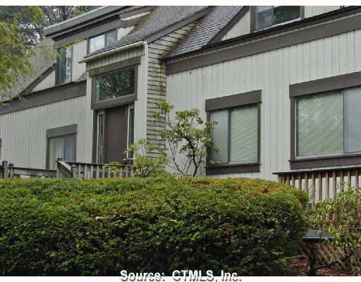 98 Library Lane, Unit 98 Simsbury, CT 06070 - Photo 1 of 1 Gallery Image 1
