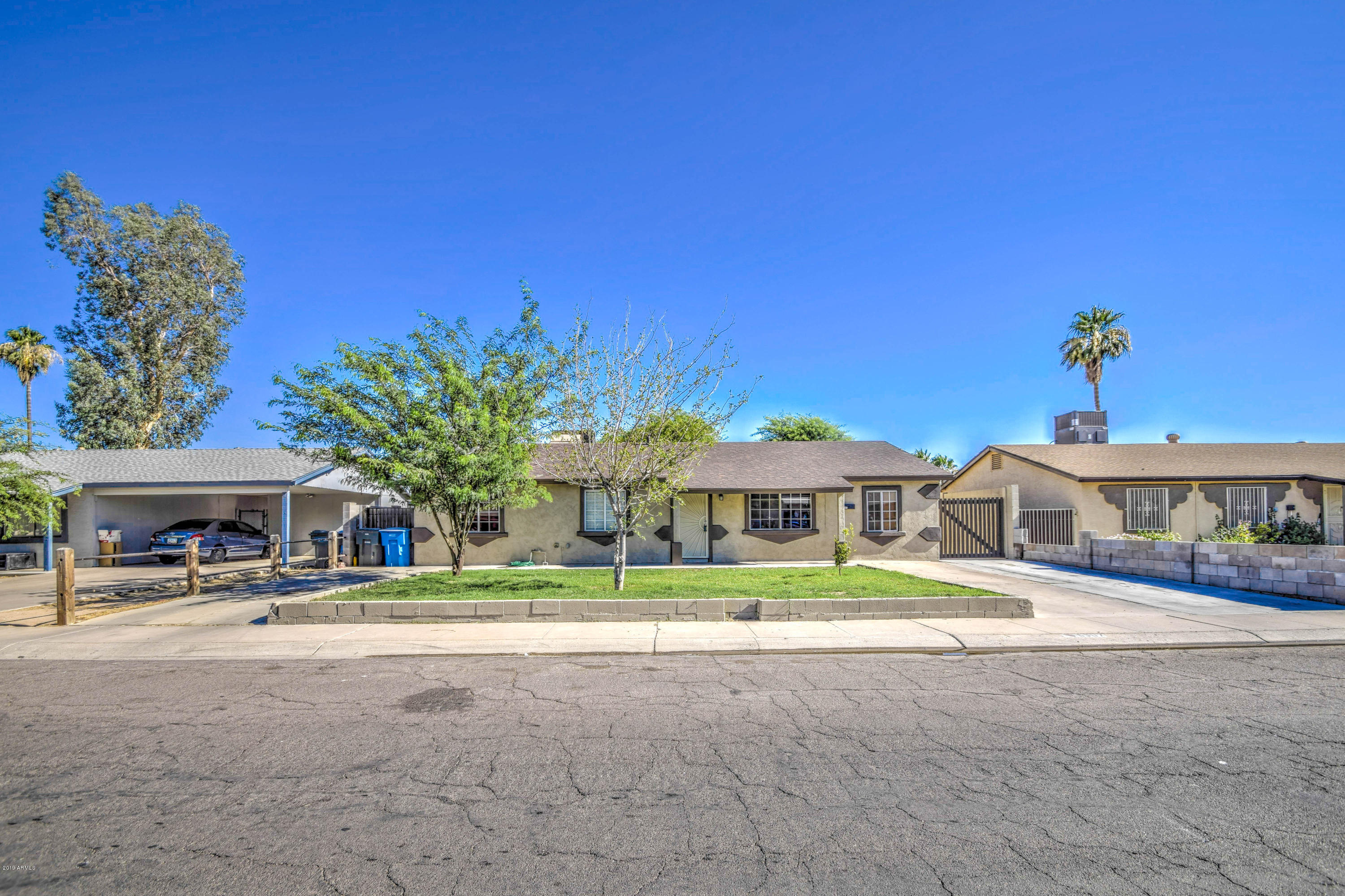 6507 West Coronado Road Phoenix, AZ 85035 - Photo 4 of 37 Front 4