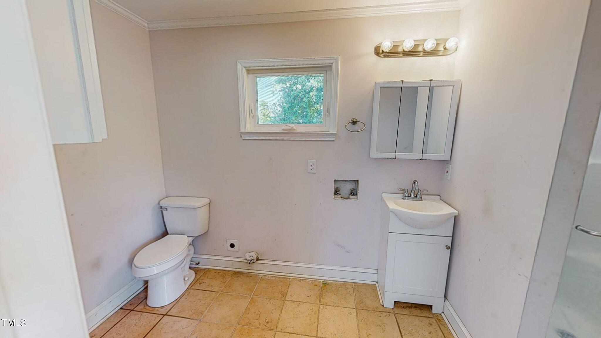 2135 Oxford Road Roxboro, NC 27574 - Photo 15 of 31 2135-Oxford-Rd-05302024_152108