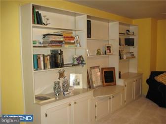 8 Taunton Road Medford, NJ 08055 - Photo 8 of 12 Family Room