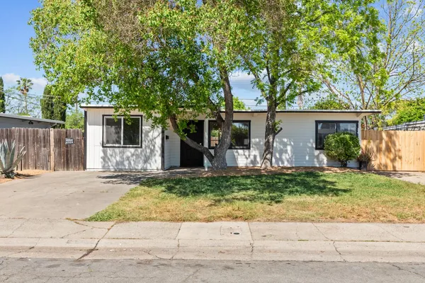$388,000 | 5915 35th Avenue, Sacramento, CA 95824